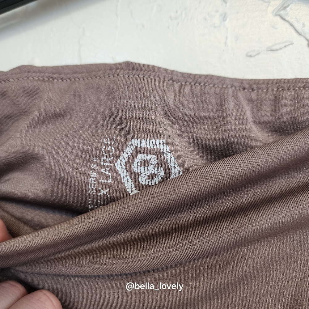 Women’s High-Waist Mauve Active Shorts - Picture 3 of 4